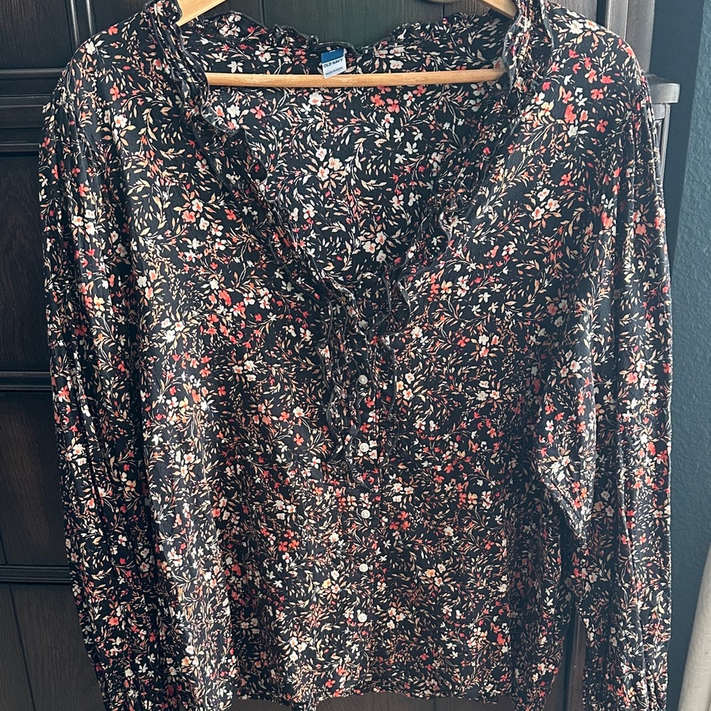 Floral Black and Red Women's Top